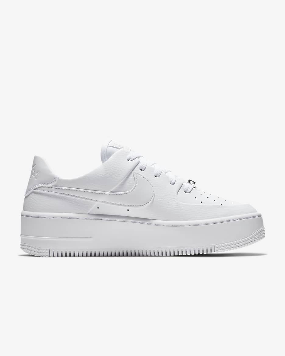 Chaussure Nike Air Force 1 Sage Low pour Femme